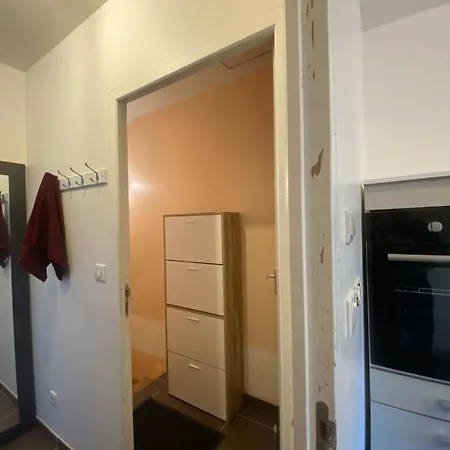 Apartment Proche De L'entree Des 24h *