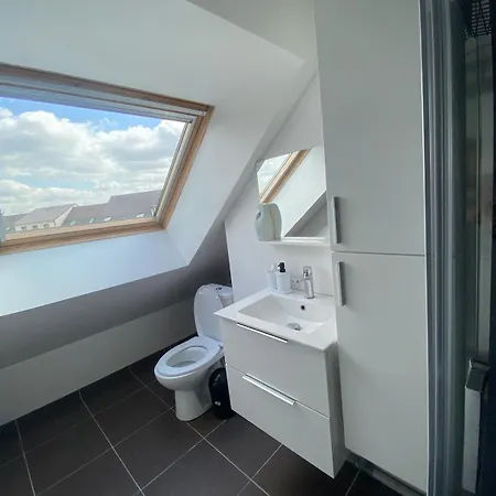 Apartment Proche De L'entree Des 24h