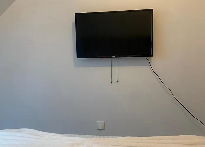 Proche De L'entree Des 24h Apartmán *
